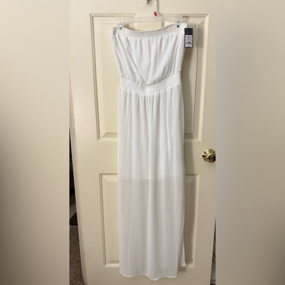 Mossimo Supply Co White Sweetheart Maxi Dress